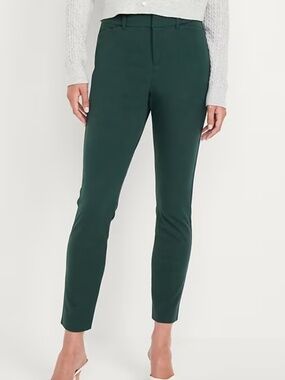 Old Navy Green Pixie Pant NWT Size 24